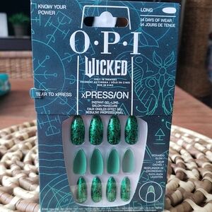 OPI Green Hand and Foot Care Set with Magical Shimmer